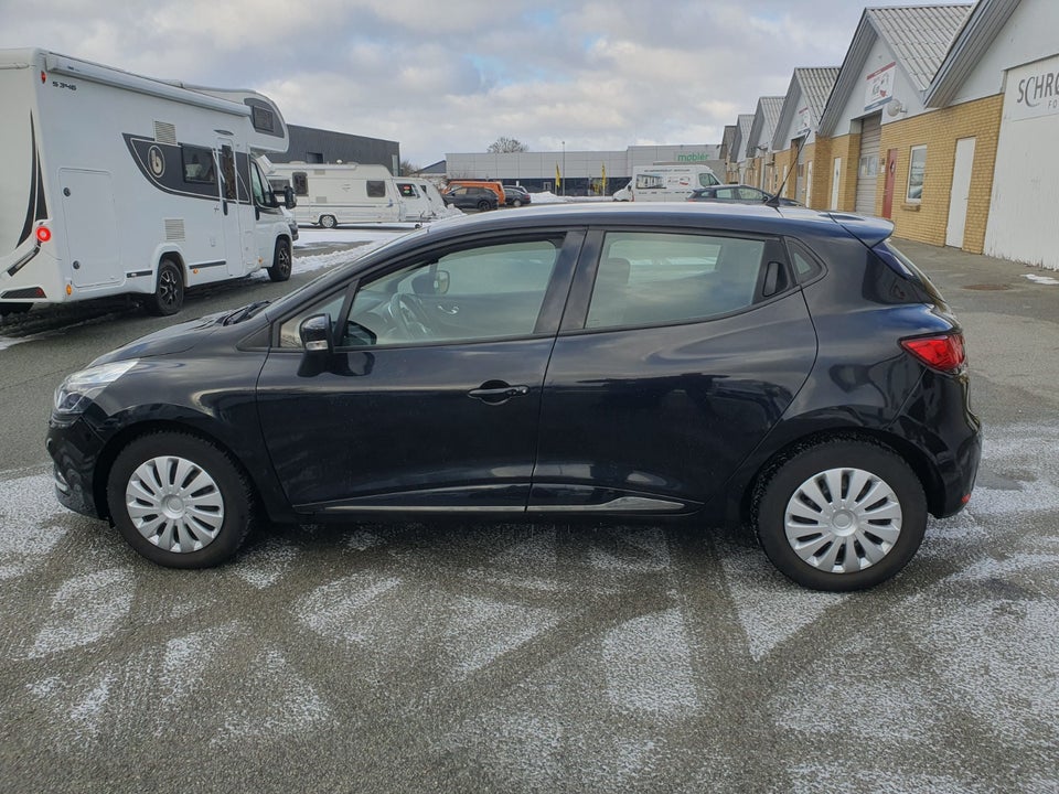 Renault Clio IV 1,5 dCi 90 Zen 5d
