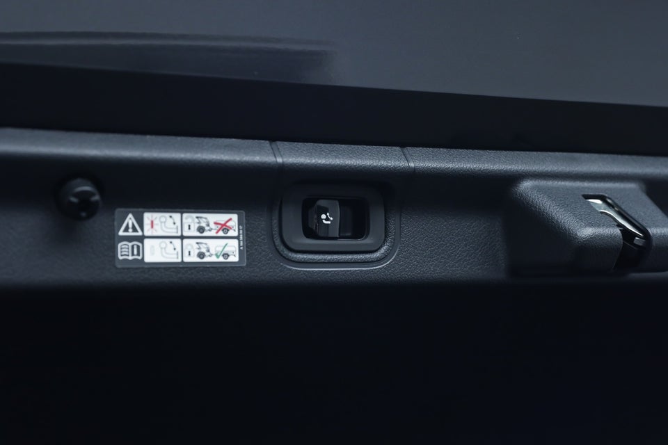 Mercedes EQE350+ AMG Line 4d