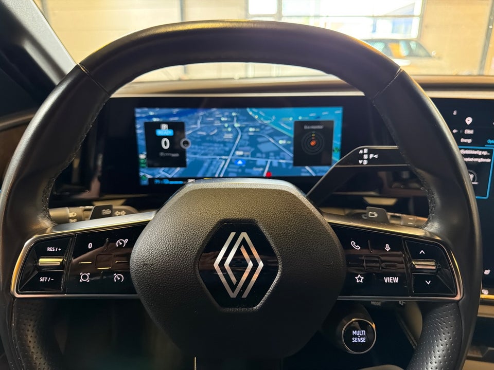Renault Megane E-Tech 60 Techno 5d