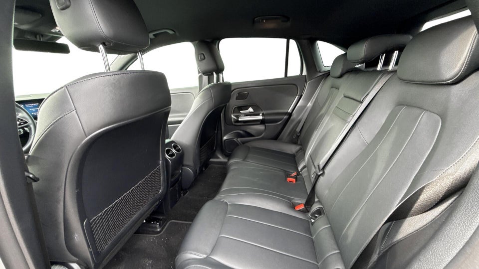 Mercedes EQA250+ Progressive 5d