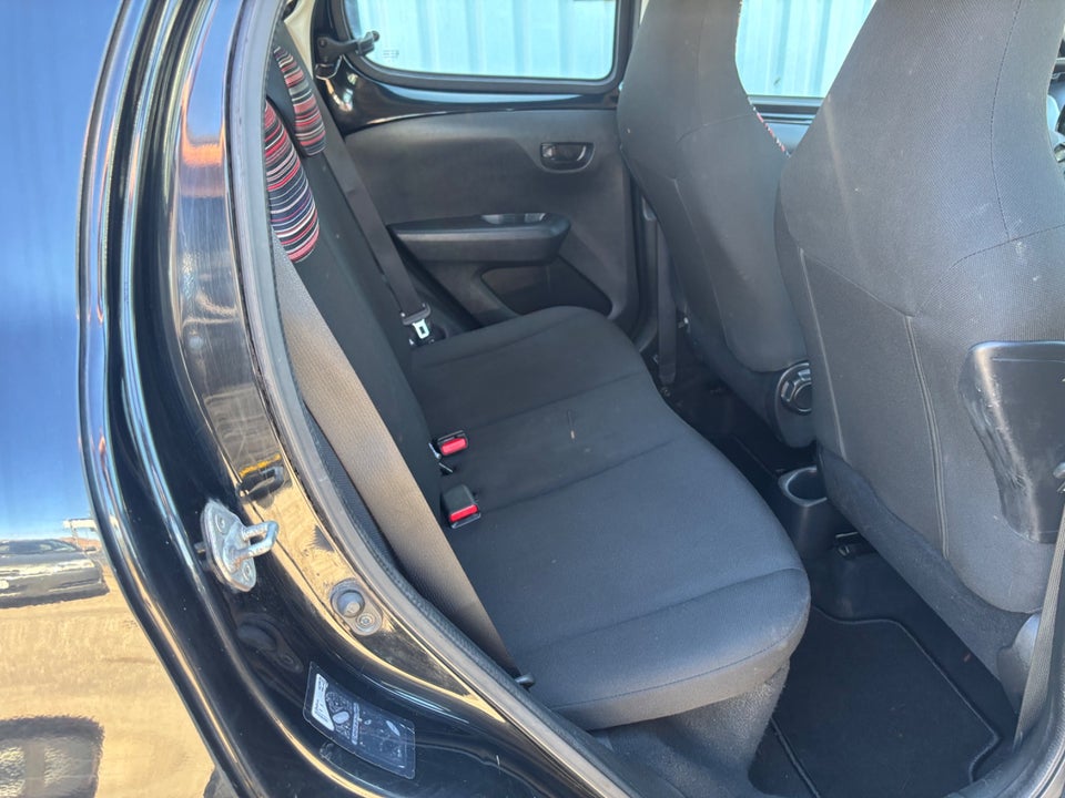 Citroën C1 1,0 VTi Feel 5d