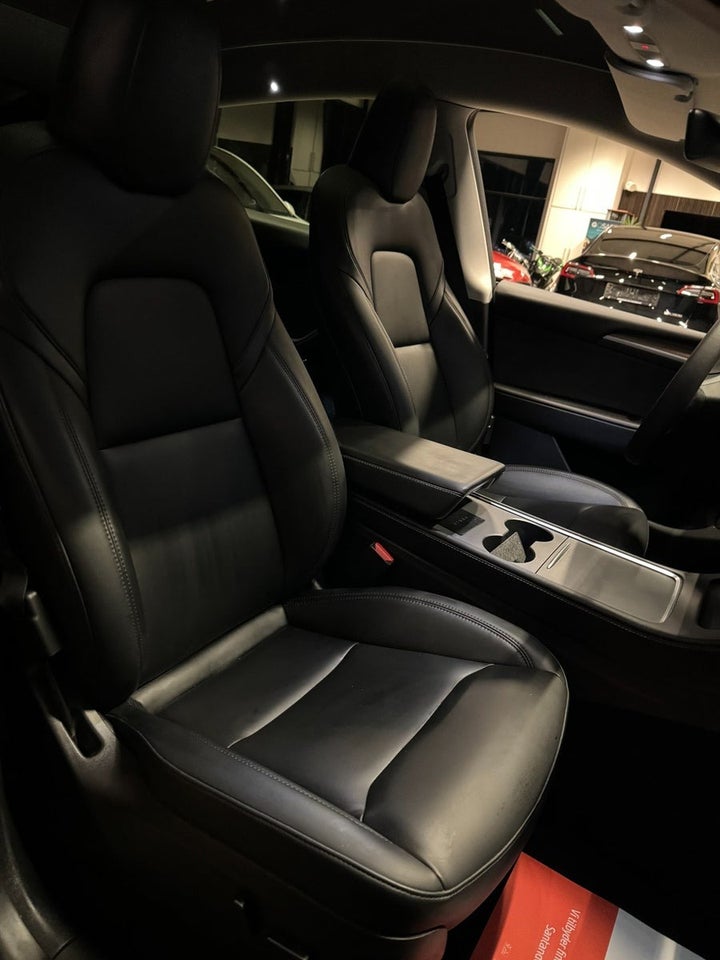 Tesla Model Y Performance AWD 5d