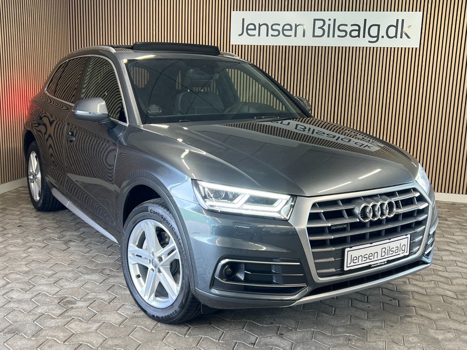 Audi Q5 2,0 TFSi 252 S-line quattro S-tr. 5d