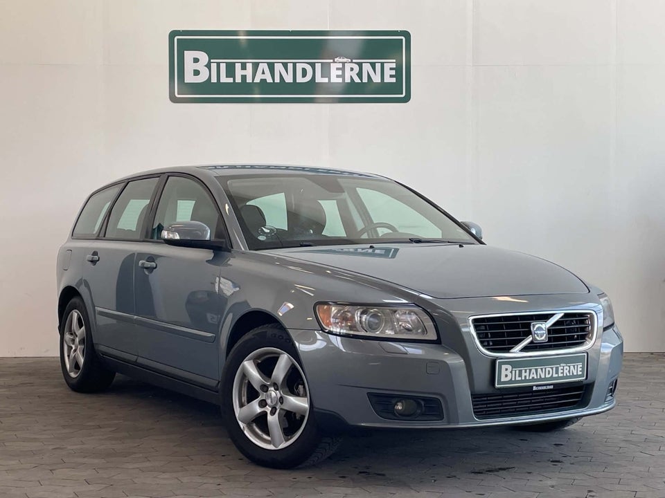 Volvo V50 1,6 D Momentum 5d