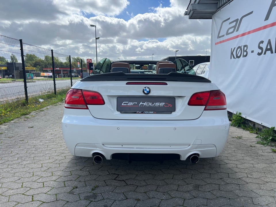 BMW 335i 3,0 Cabriolet M-Sport Steptr. 2d