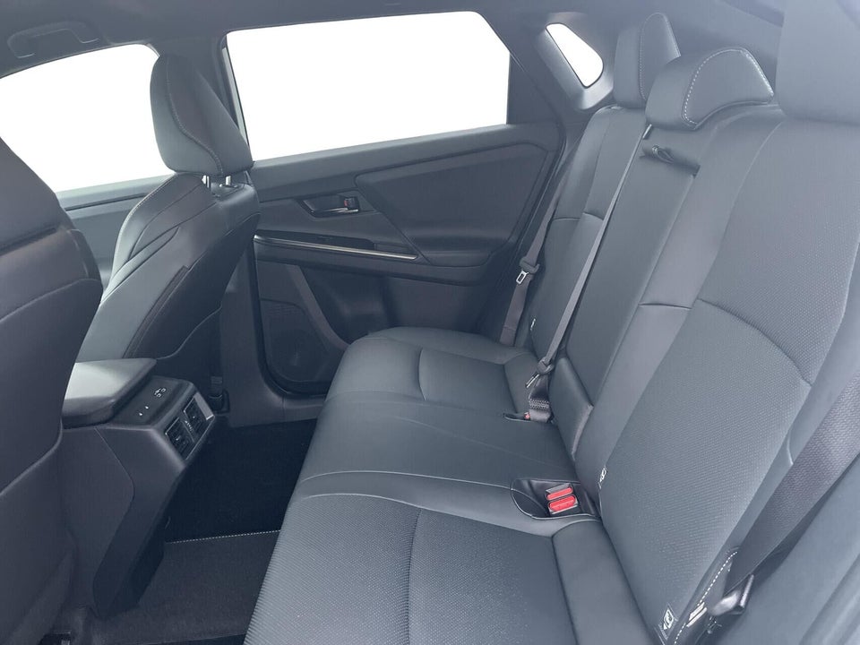 Toyota bZ4X 73 Executive 5d