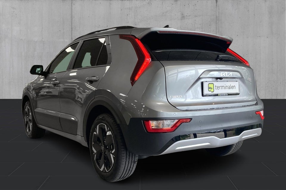 Kia Niro 64 EV Final Edition 5d