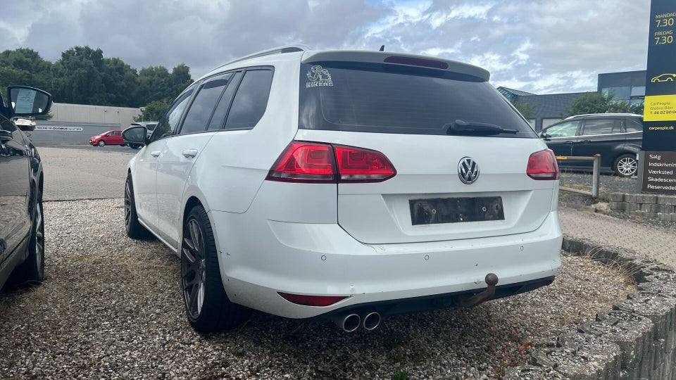 VW Golf VII 2,0 TDi 150 Comfortline Variant DSG BM 5d