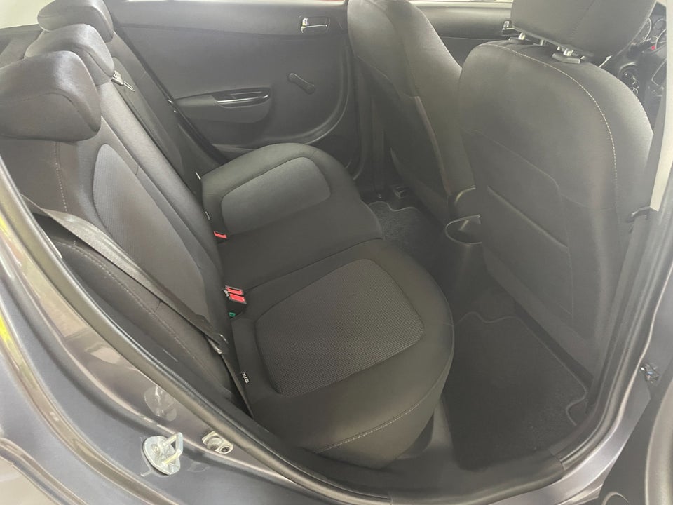 Hyundai i20 1,25 Classic XTR 5d