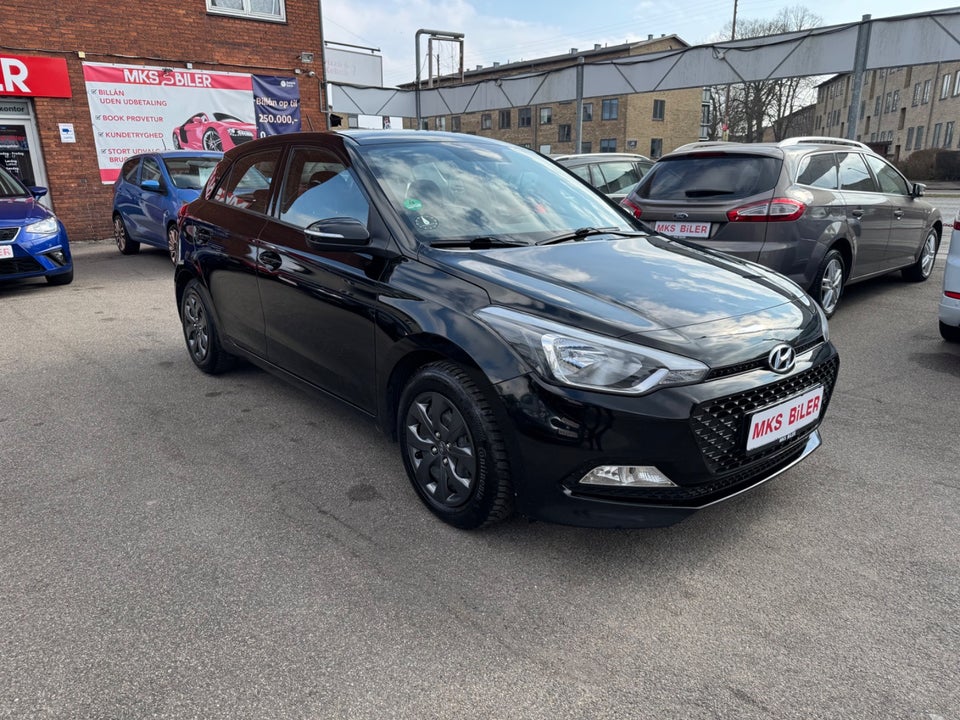 Hyundai i20 1,25 Fresh 5d