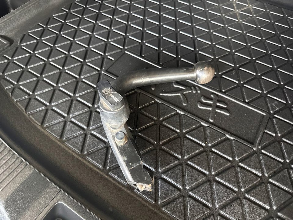 Suzuki S-Cross 1,4 mHybrid Active 5d