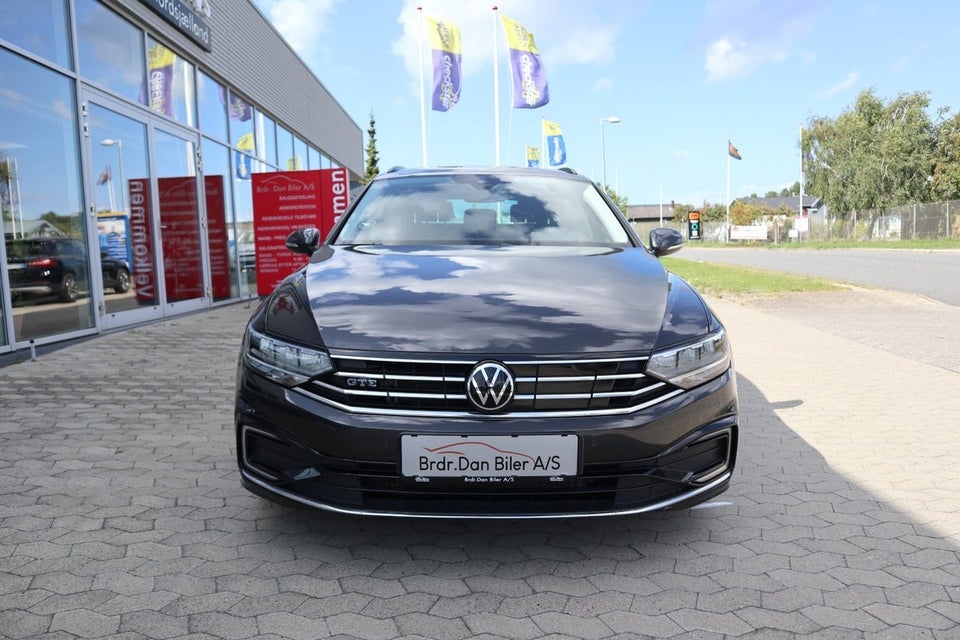 VW Passat 1,4 GTE High Variant DSG 5d