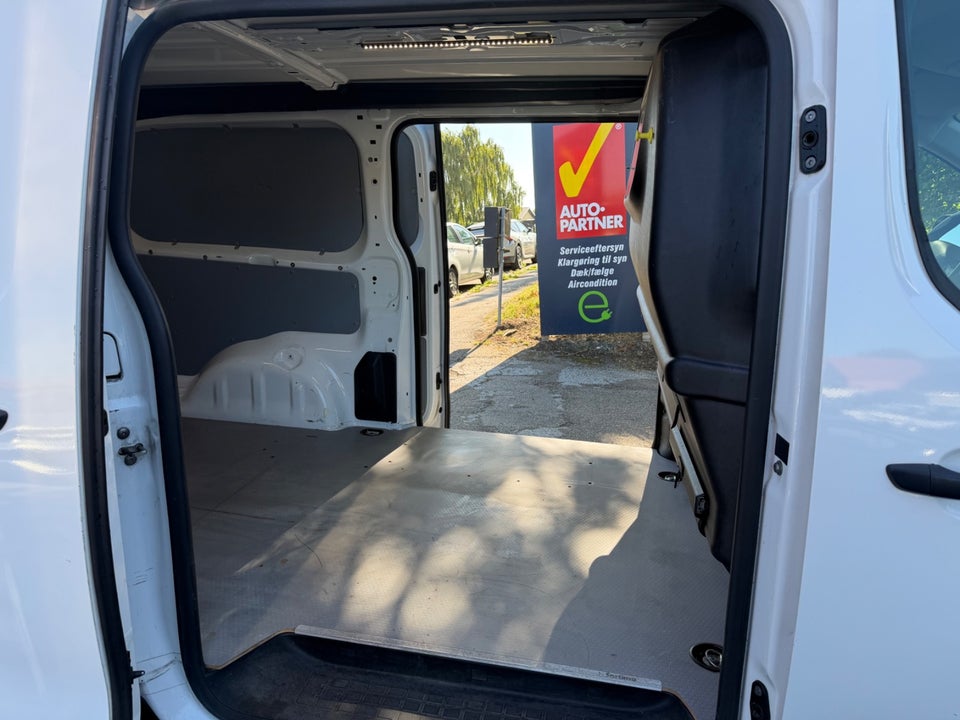 Toyota ProAce 2,0 D 180 Long Comfort One aut. 6d