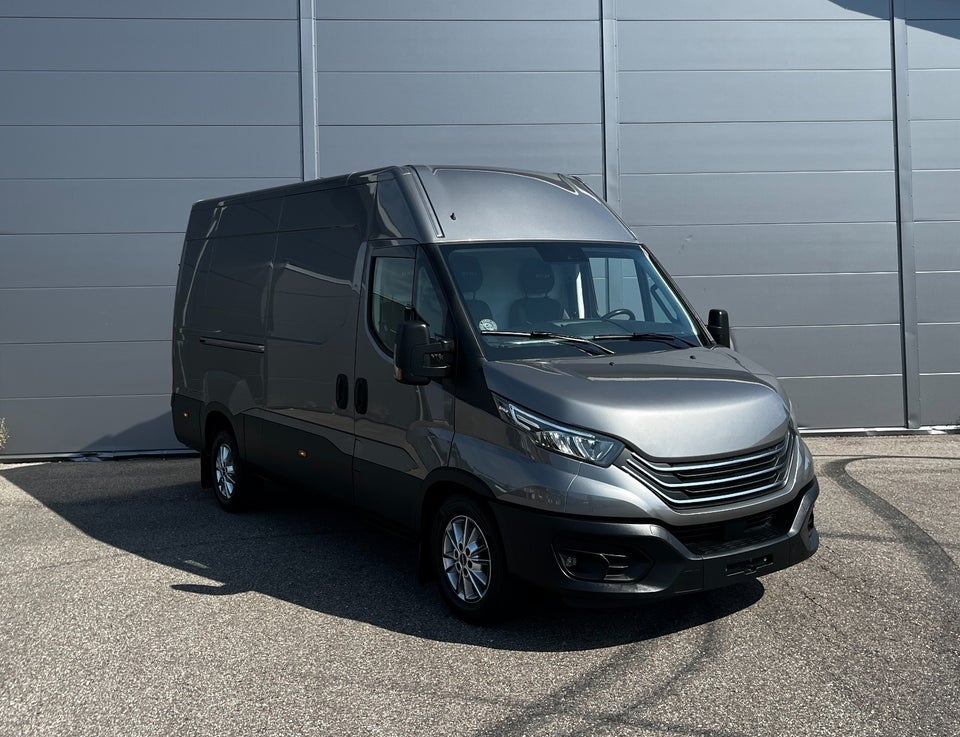 Iveco Daily 3,0 35S21 12m³ Van AG8