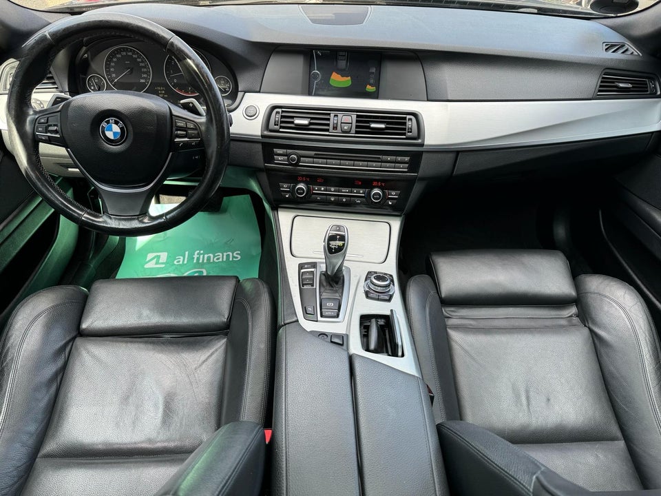 BMW 523i 3,0 Touring 5d