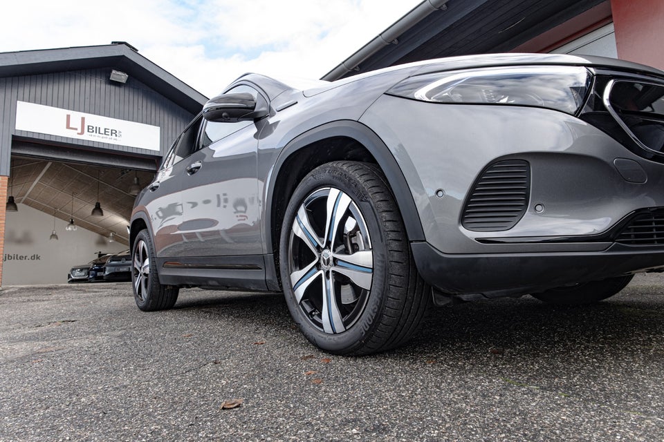 Mercedes EQA250+ 5d
