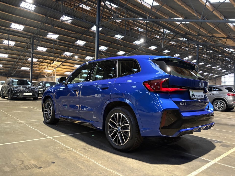 BMW iX1 eDrive20 M-Sport 5d