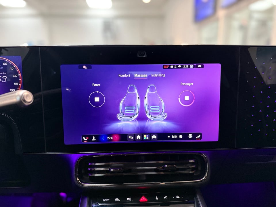 Mercedes CLA250+ electric AMG Line 4d