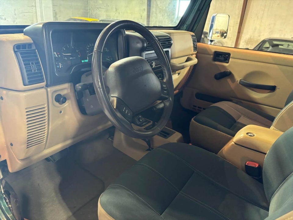 Jeep Wrangler 4,0 Sport 3d