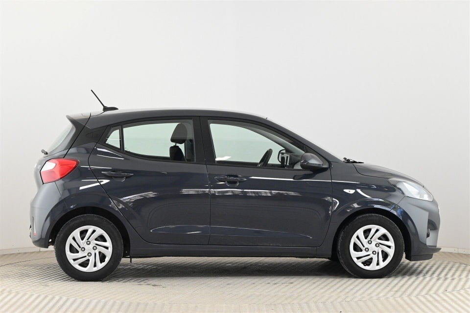 Hyundai i10 1,0 MPi Essential 5d
