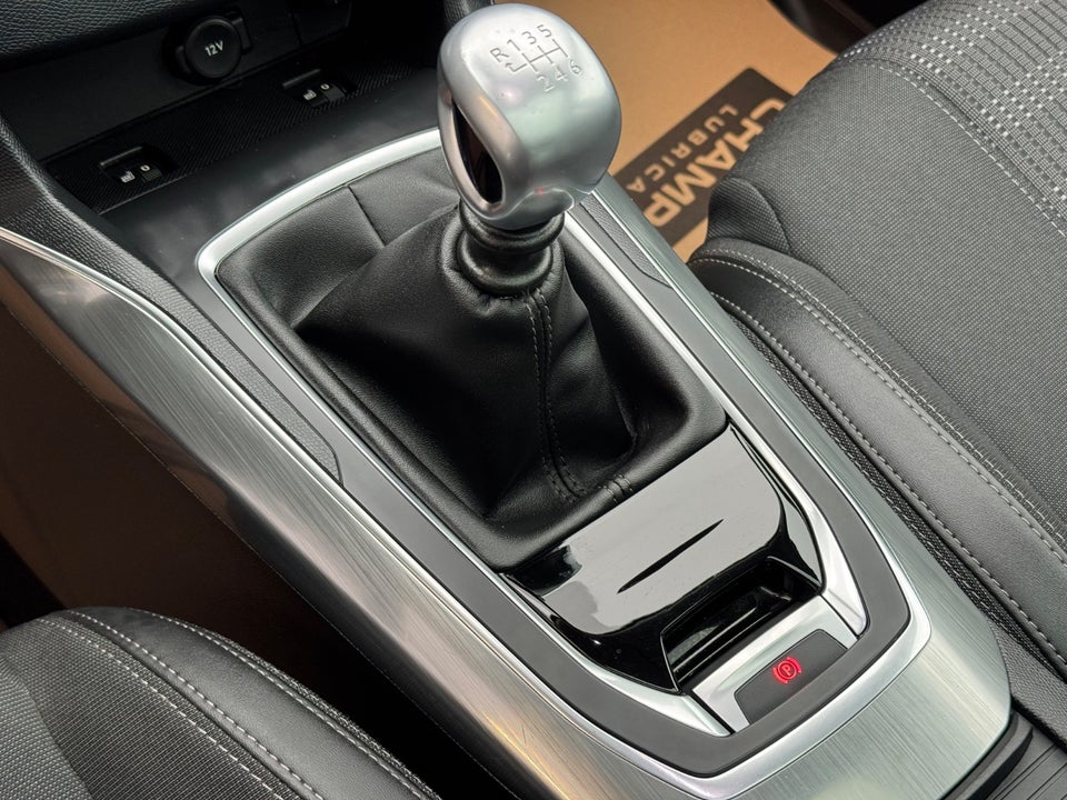 Peugeot 308 1,6 BlueHDi 120 Edition+ 5d