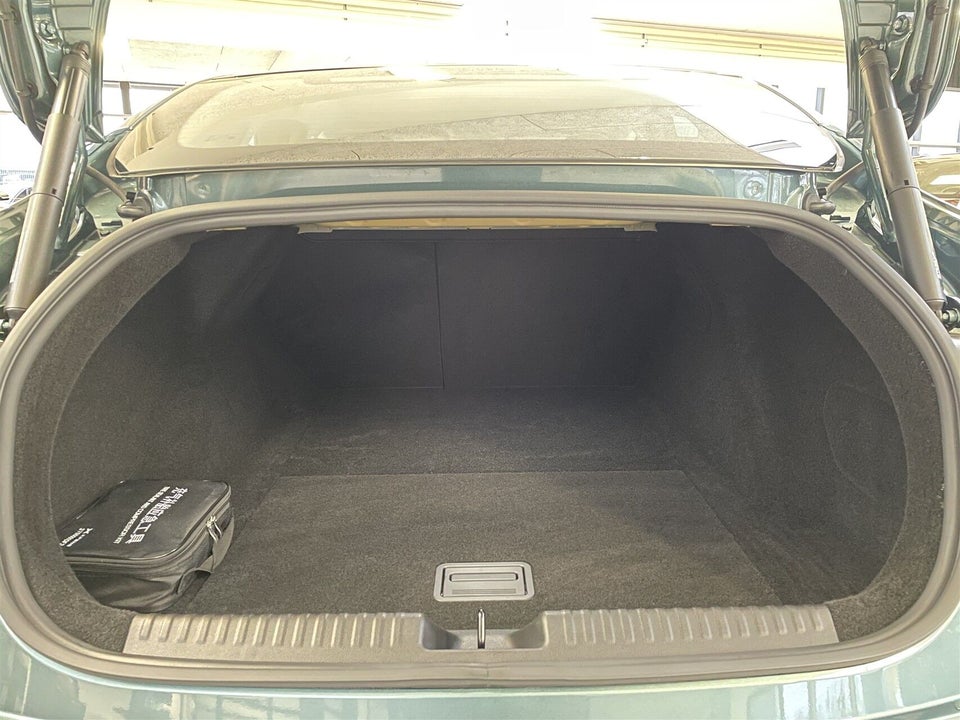 Xpeng P7 Long Range 4d