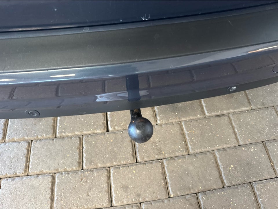 Ford C-MAX 1,0 SCTi 125 Titanium 5d