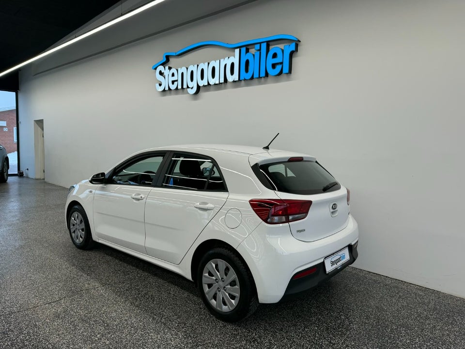 Kia Rio 1,2 CVVT Base 5d