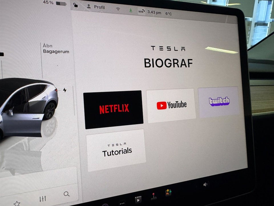 Tesla Model Y RWD 5d