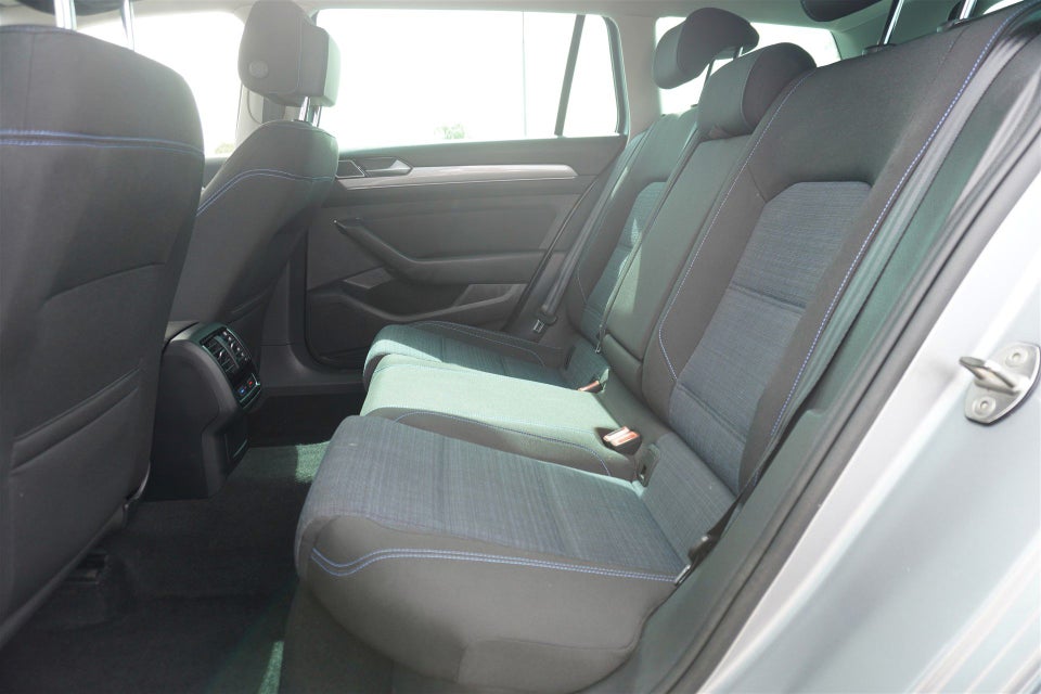 VW Passat 1,4 GTE High Variant DSG 5d