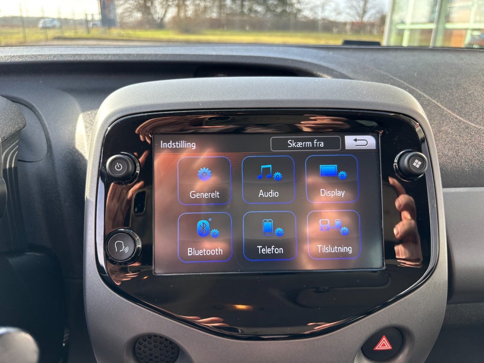 Toyota Aygo 1,0 VVT-i x-play x-shift 5d