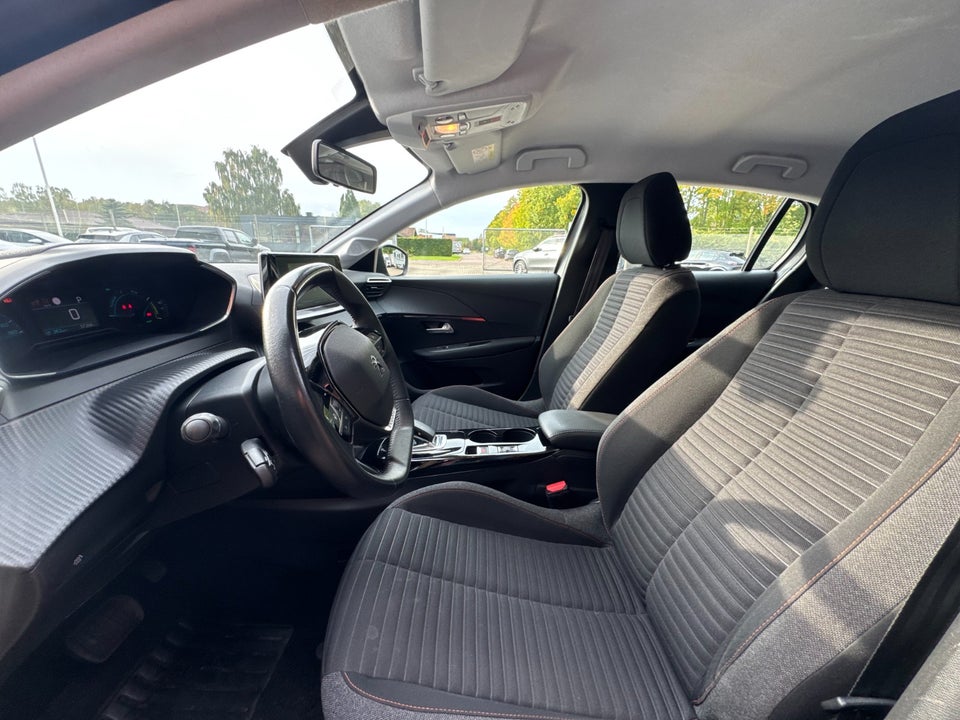 Peugeot e-208 50 Active Pack 5d