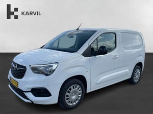 Opel Combo, modelår 2023, 5,900 km