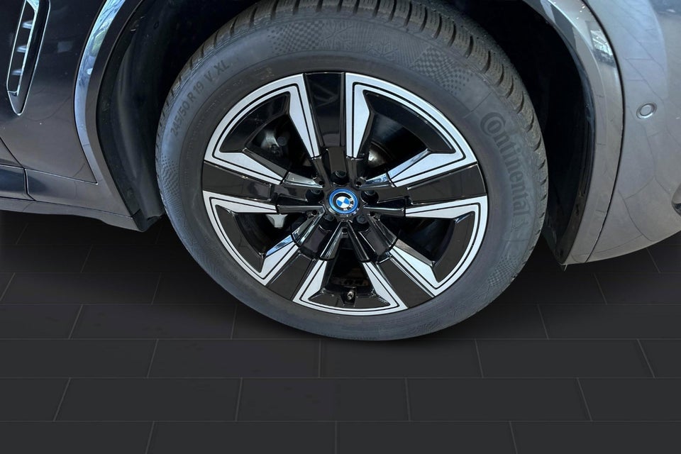 BMW iX3 Charged M-Sport 5d