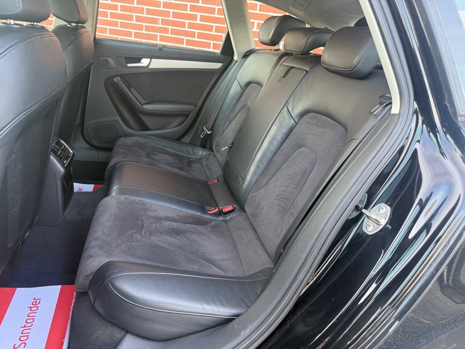 Audi A4 2,0 TDi 143 Ambition Avant Multitr 5d