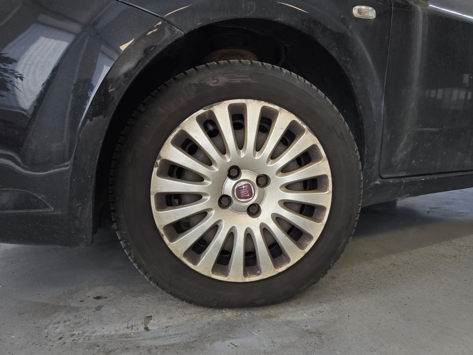 Fiat Punto Evo 1,4 Dynamic 5d