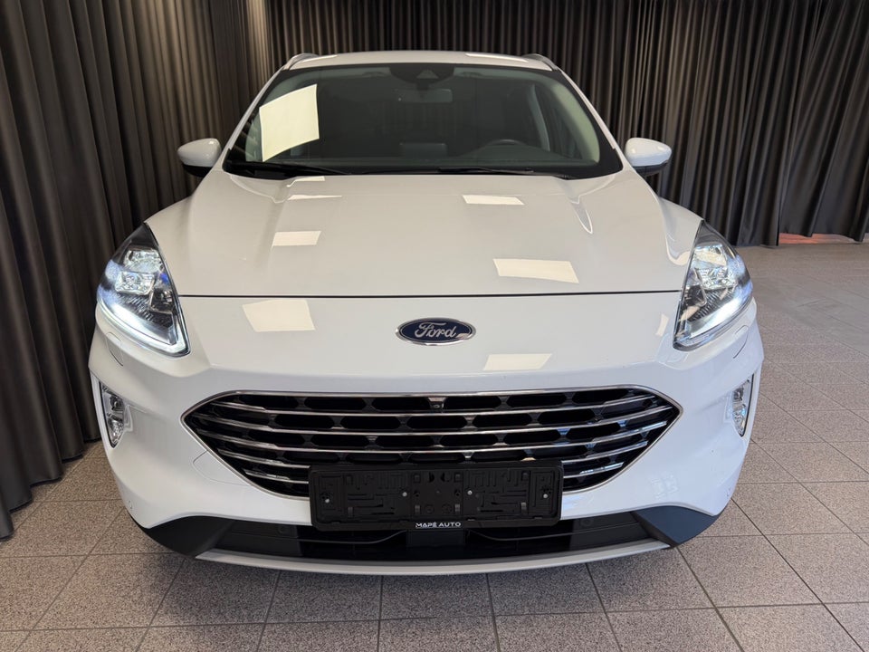 Ford Kuga 2,5 PHEV Titanium CVT 5d