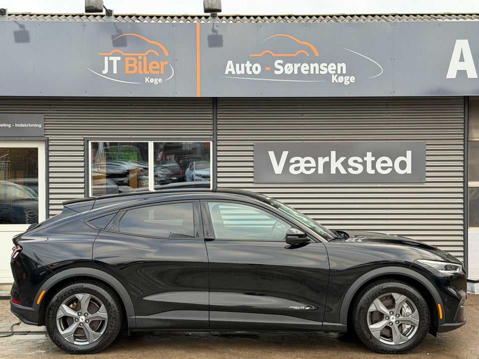 Ford Mustang Mach-E 75 Standard Range 5d