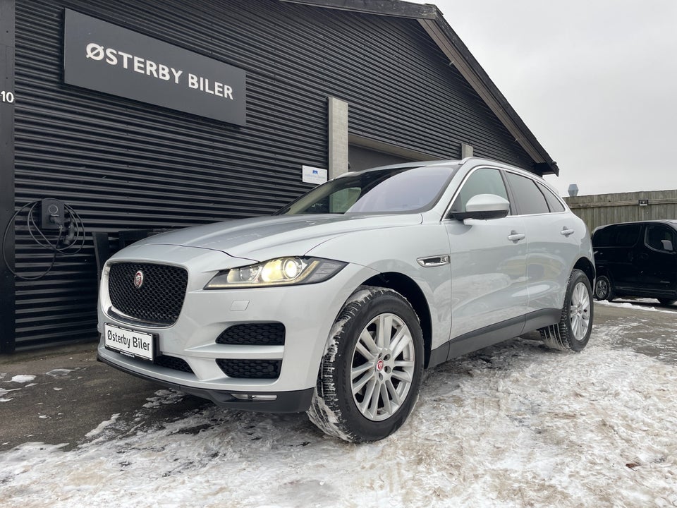 Jaguar F-Pace 2,0 D180 Portfolio Van 5d