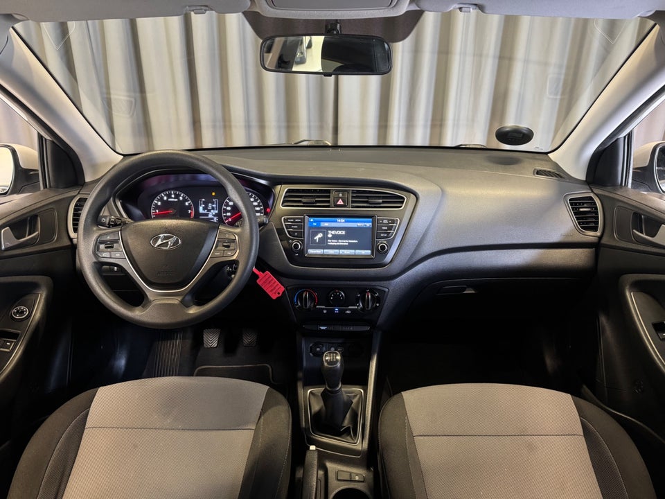 Hyundai i20 1,25 Life 5d
