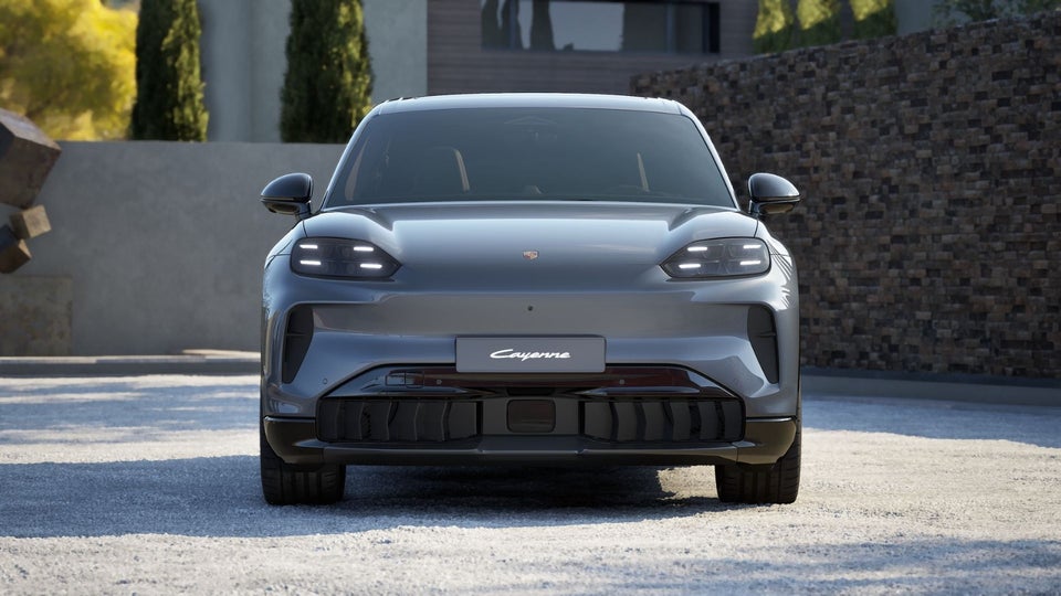 Porsche Cayenne Electric 5d