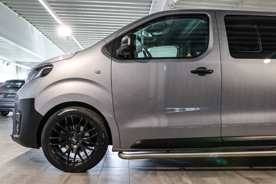 Toyota ProAce Verso 2,0 D 122 Long Family aut. 8prs 4d