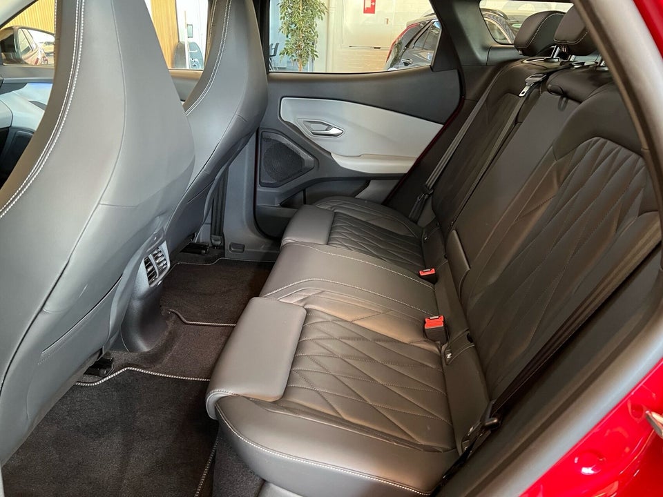 Ford Explorer 79 Premium Extended Range AWD 5d