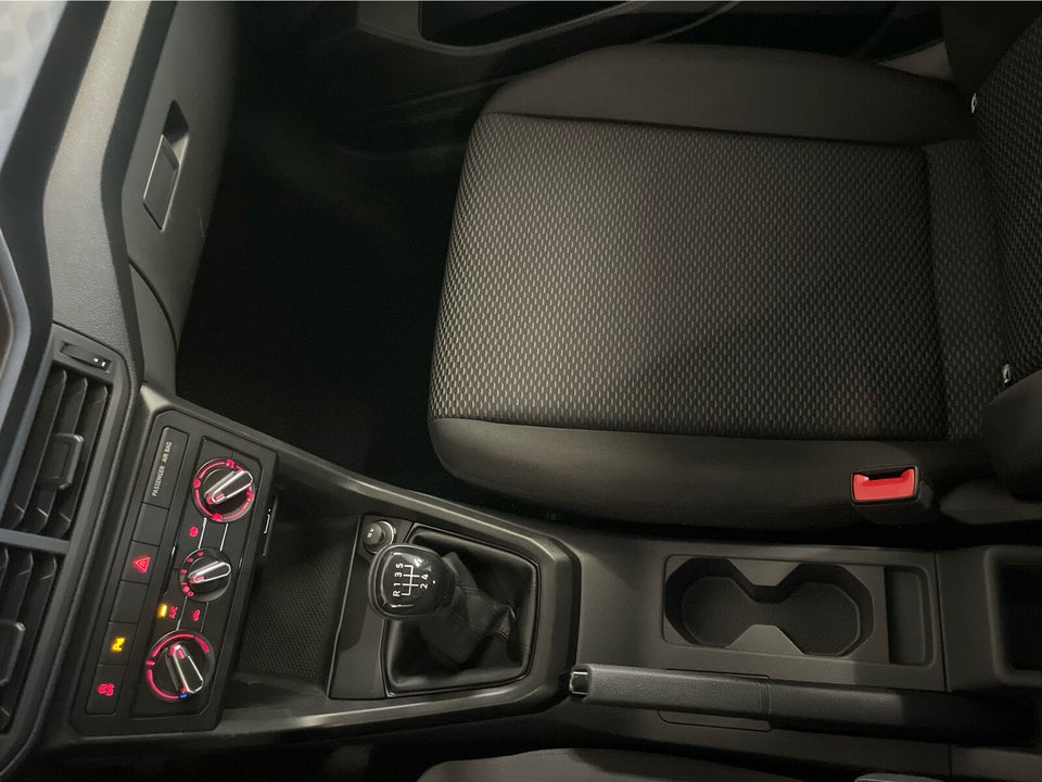 VW T-Cross 1,0 TSi 95 5d