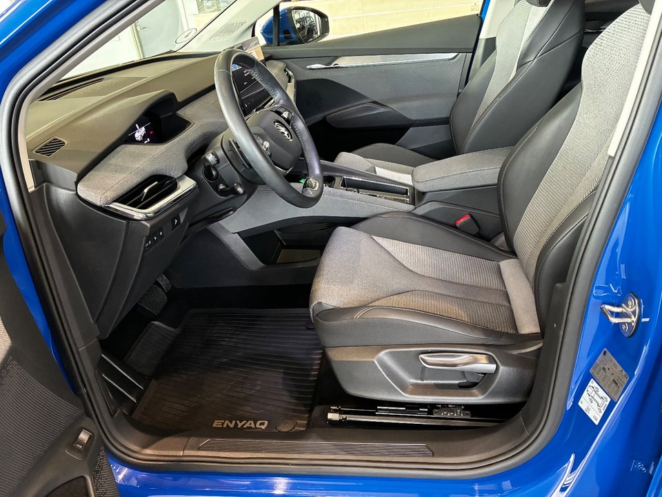 Skoda Enyaq 80 iV Plus Loft 5d