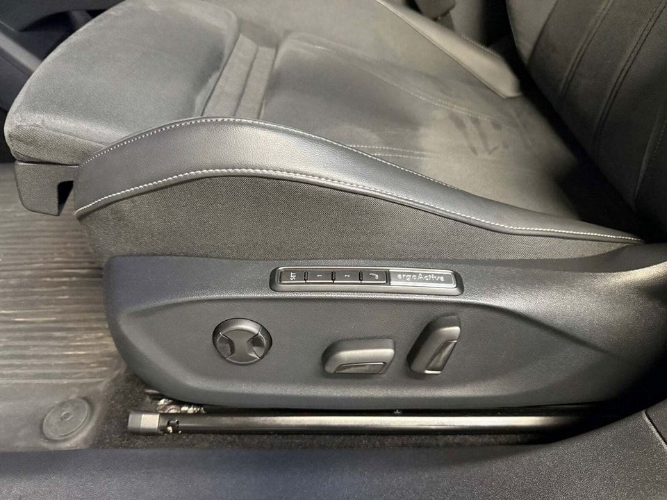 VW ID.7 77 Pro Tourer 5d