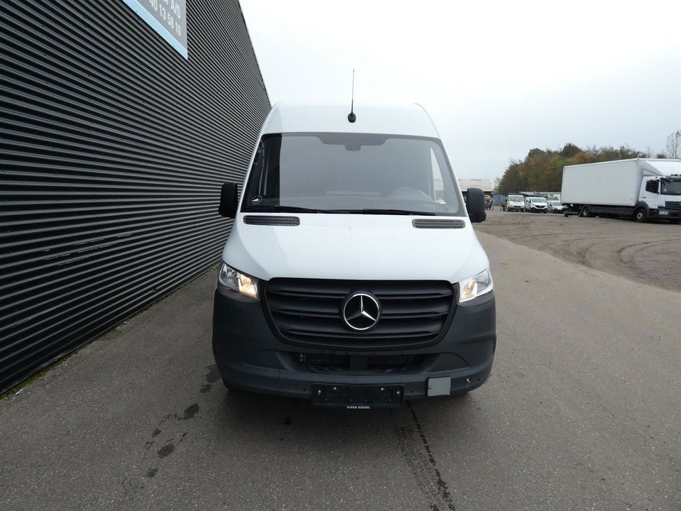 Mercedes Sprinter 317 2,0 CDi A2 Kassevogn aut. RWD