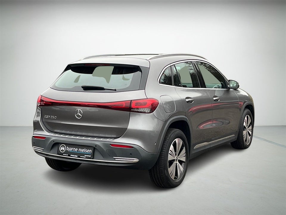 Mercedes EQA250 Progressive 5d