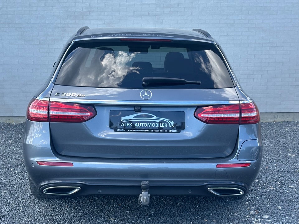 Mercedes E300 de 2,0 Avantgarde stc. aut. 5d