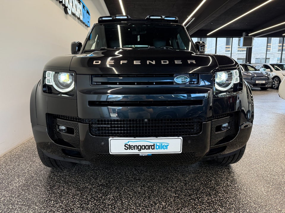Land Rover Defender 110 3,0 P400 SE aut. 5d